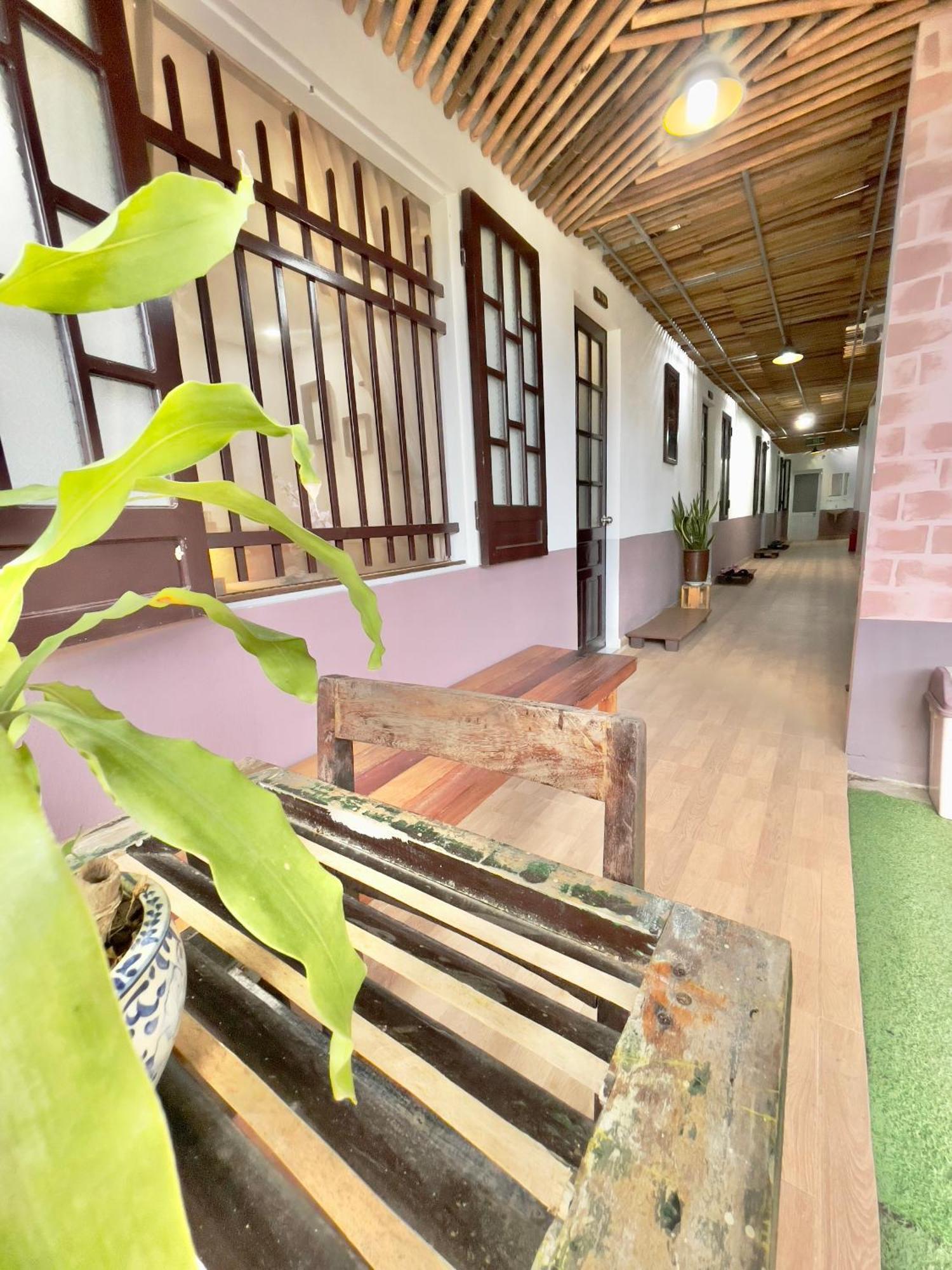 Minh Tú Homestay Hue Exterior foto