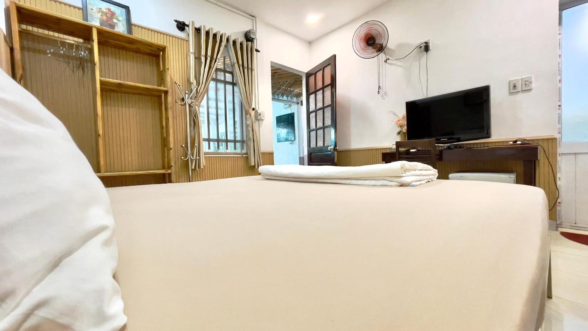 Minh Tú Homestay Hue Exterior foto