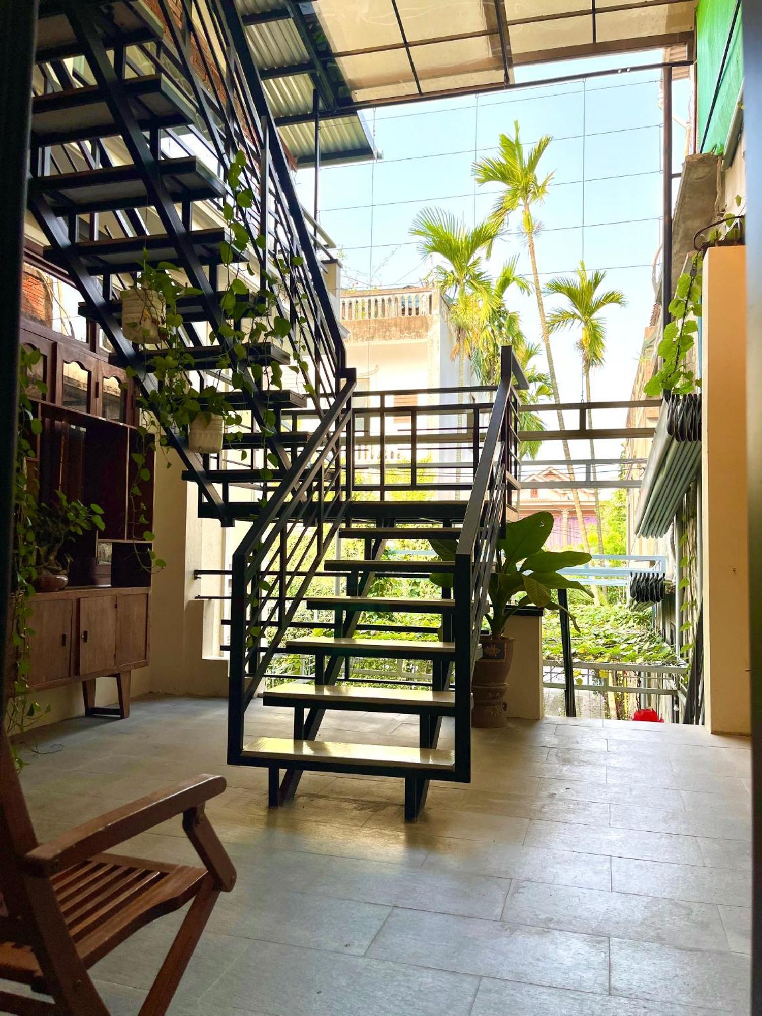 Minh Tú Homestay Hue Exterior foto